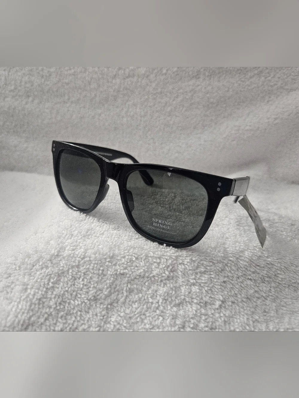 Goodfellow & Co Men’s Black Plastic Round Sunglasses Gray Lens UV Spring Hinge - Picture 3 of 7